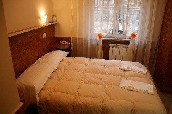 ג'נובה Hotel Fiumara מראה חיצוני תמונה
