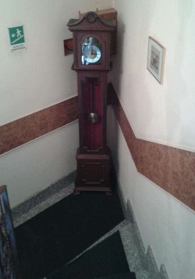 ג'נובה Hotel Fiumara מראה חיצוני תמונה